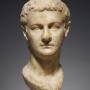 caligula_busto.jpg